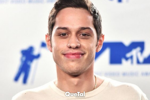 Pete Davidson y su novia sufre de un accidente automovilístico.  